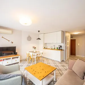 Reymonta 15 Surfingbird Apartment Kolberg